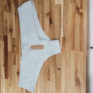 SKIMS Kim Kardashian Women's 4X Cotton Logo Hipster Panties New w/ Tags!